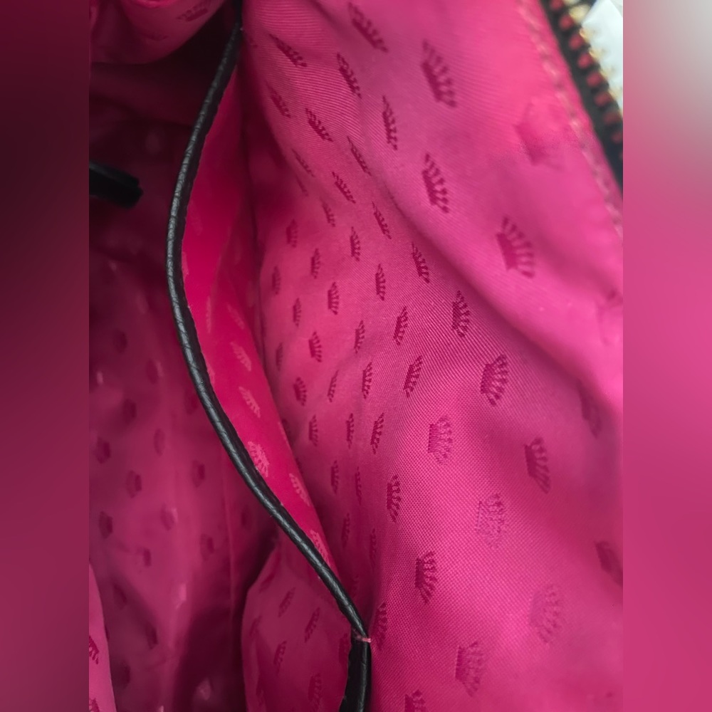 **Sold** Y2K Juicy Couture Black Leather Purse with Hot Pink Lining - Picture 12 of 15
